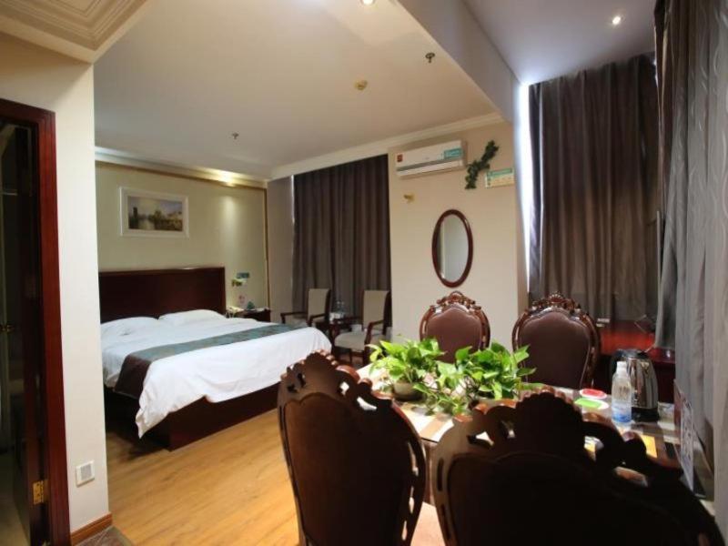 Greentree Inn Jiangsu Wuxi Yangjian Xihu Road Express Hotel Eksteriør billede