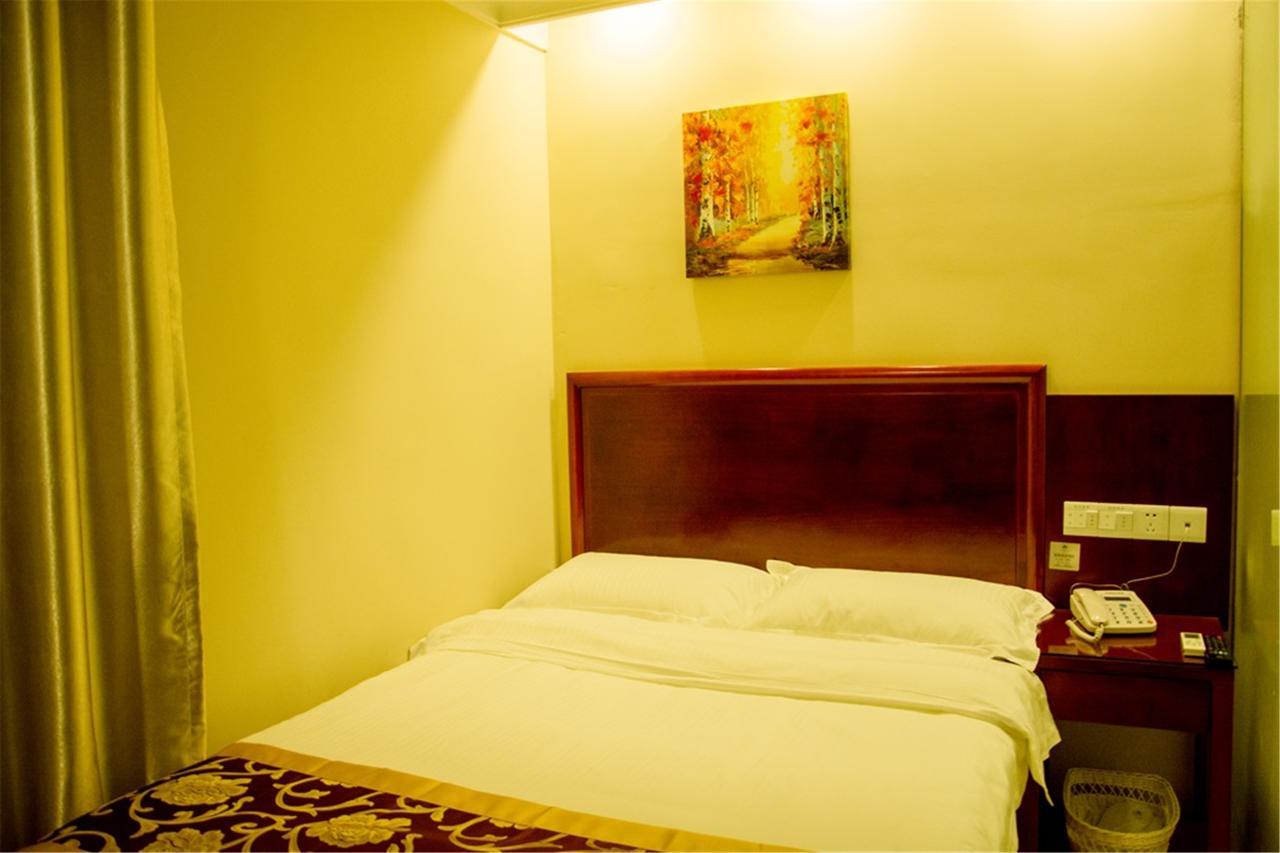 Greentree Inn Jiangsu Wuxi Yangjian Xihu Road Express Hotel Eksteriør billede