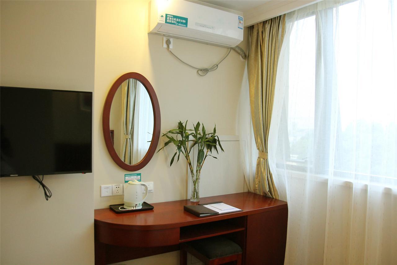 Greentree Inn Jiangsu Wuxi Yangjian Xihu Road Express Hotel Eksteriør billede